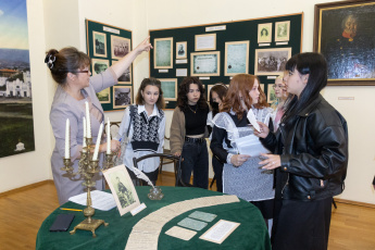 КВЕСТ "В ЛАБИРИНТАХ ЗНАНИЙ"